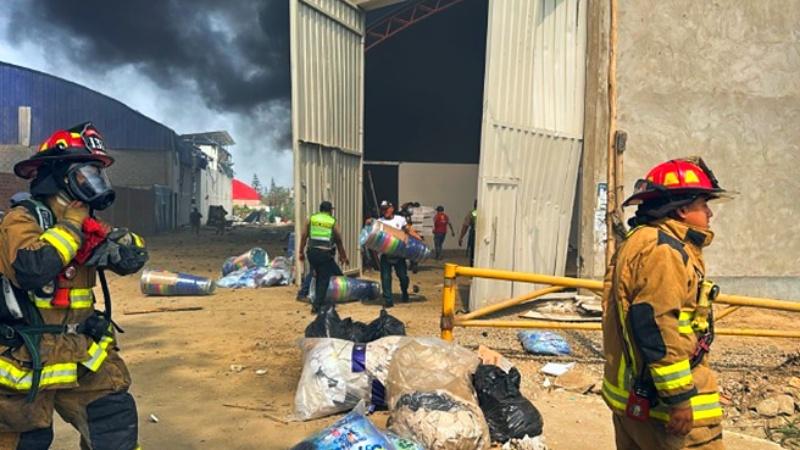 incendio lurín heridos minsa samu 