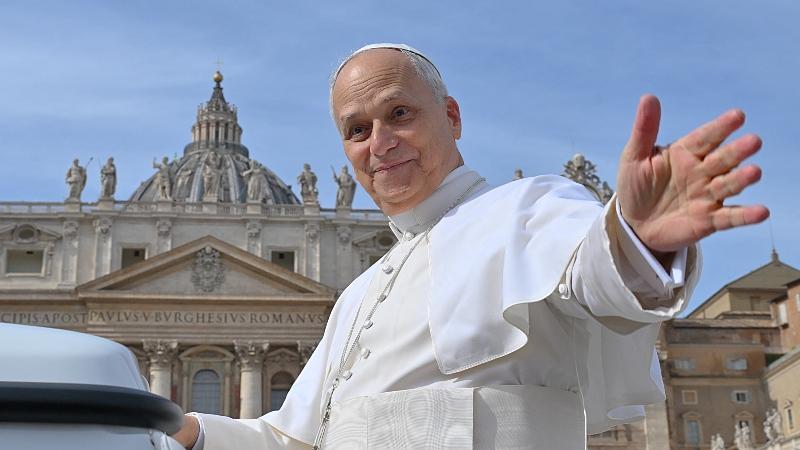 papa León XIV perú dina boluarte josé jerí