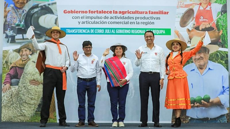Presidenta Dina Boluarte proyectos arequipa