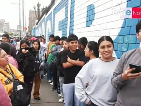 universitarios el agustino beca 18 postulantes examen de admisión