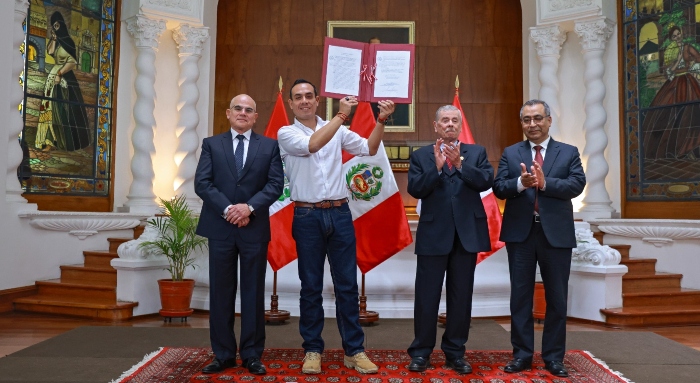 presidente josé jerí pcm