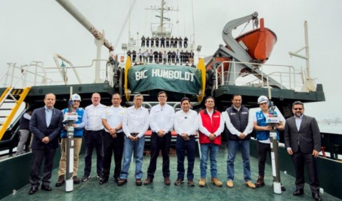 Buque Humboldt
